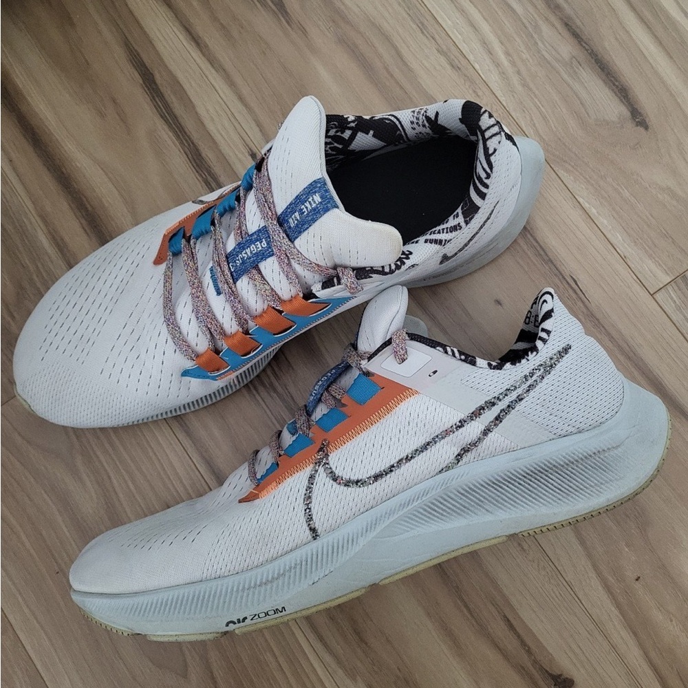 Men’s Nike shoes